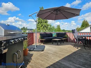 Image of BIRDHOUSE - Big Living for 12 with two Terraces, BBQs, Kicker, Fitness