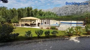 Image of Studio au Pied de la ste Victoire