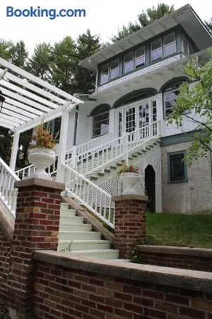 Image of The Hillside B&B. Home w/ Breakfast Service!