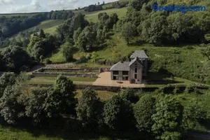 Image of Domaine d'Auriol, Élégance et Vue d'Exception