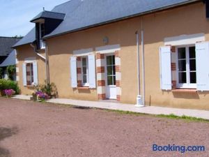 Image of Maison accueillante à La Chapelle-aux-Choux avec jardin spacieux 70 m²
