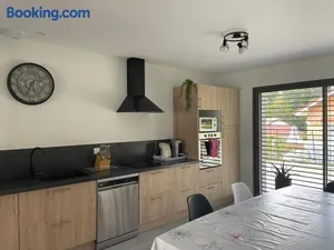 Image of Maison à la campagne en chanvre