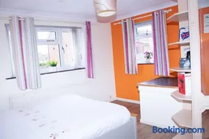 Image of Simlar Luxury Stay, Parking, Wi-Fi, Basketball Court