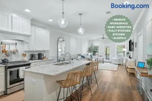 Image of Serene 3BR, Family Friendly, Remote Workspace, Sleeps 8!