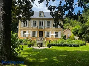 Image of Le Bouquet Bleu Bed and Breakfast