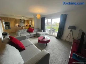 Image of The Duplex Nairn- Spacious 3 Bedroom with sunny balcony