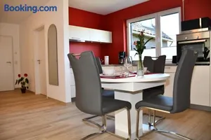 Image of Eifellounge