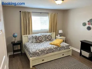 Image of Spacious Westminster 2bd/1ba