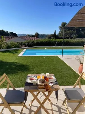 Image of AU COIN DES LUQUETTES