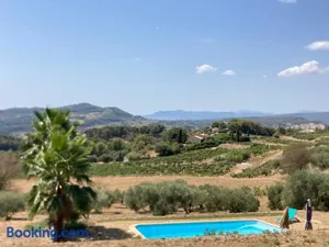 Image of La Venturonne Appartement neuf Rez de jardin 45 m2 vue mer et vignes 10 mn des plages