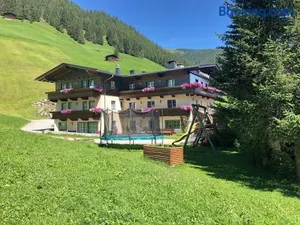 Image of Jenneweinhof