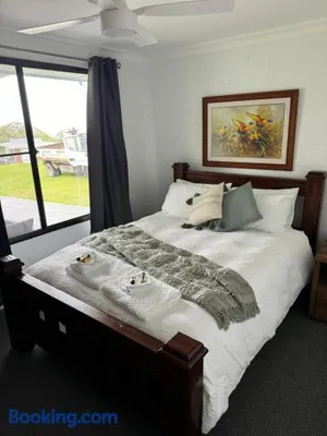 Image of Deer Valley Farm Stay Illawarra sleeps up to 9