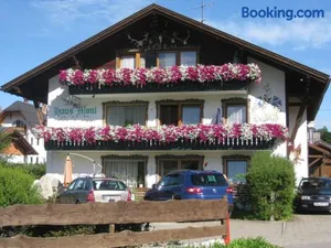 Image of Haus Moni