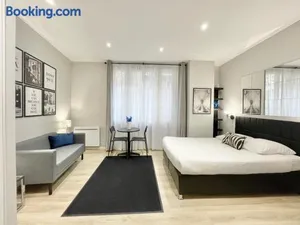 Image of Charming Studio Paris la Défense