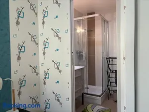 Image of Chambre d'hôtes cosy Saint-Quentin-en-Yvelines Voisins-le-Bretonneux