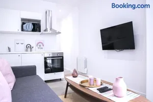 Image of Home in Paris - Paris East