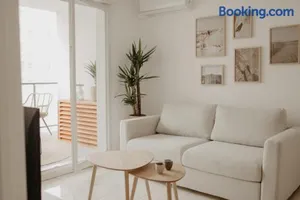 Image of Bel appartement climatisé avec place de parking