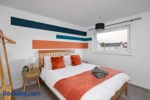 Image of Sleek 3Bed House near Airport