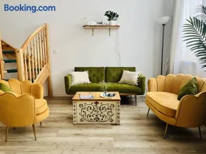 Image of FILMAP-Apartments-Zentrale Lage-Boxspringbett-Beamer-Popcorn-gratis Parkplatz