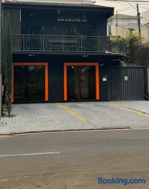 Image of Studio com quarto e banheiro em frente ao Parque do Lago Acomoda até 4 pessoas 2 camas