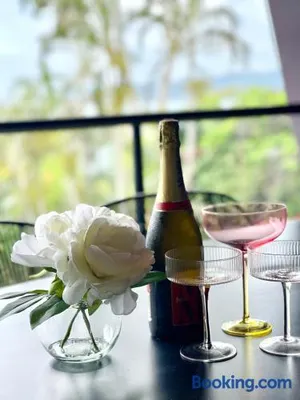 Image of Ocean View Island 2-bedroom Townhouse Buggy Valet service extra Queen air bed