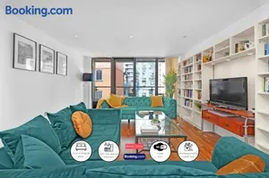Image of Spacious 2-bed Apartment Short Term Rental & Flexible Renting Canary Wharf!