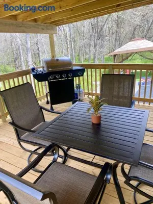 Image of Private Cozy Hideaway with Deck Escape Austin 35mi