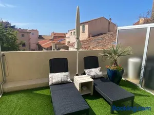 Image of Au Coeur de Bandol T2 climatisé avec terrasse et garage
