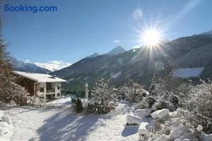 Image of Bronte Haus