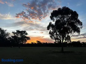 Image of The Wellsford Cabin - Retreat & Holiday With Your Horse