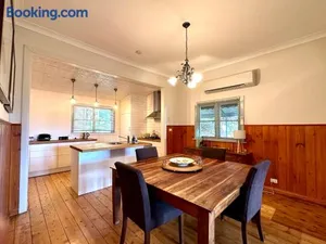 Image of Cherry Blossom Cottage - Beechworth-Getaways