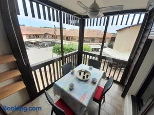 Image of Appartement T2 Tout Confort Centre-Ville Vieux-Boucau avec Parking Privatif et Proche des Plages - FR-1-239-926