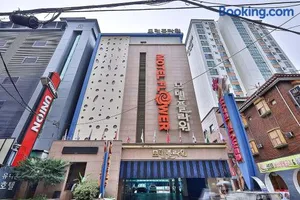 Image of Flower Hotel