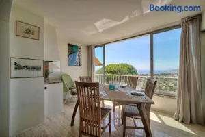 Image of Attique Antibois - Piscine - Vue Mer - Parking - Wifi