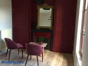 Image of Gîte 13 pers. dans une ancienne gare avec piscine, jardin clos, terrasse et équipements PMR - FR-1-591-166