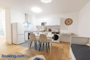 Image of Modernité aux Portes de Paris avec terrasse