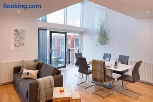 Image of CITY CENTRE APARTMENT with Free Secure Underground Parking