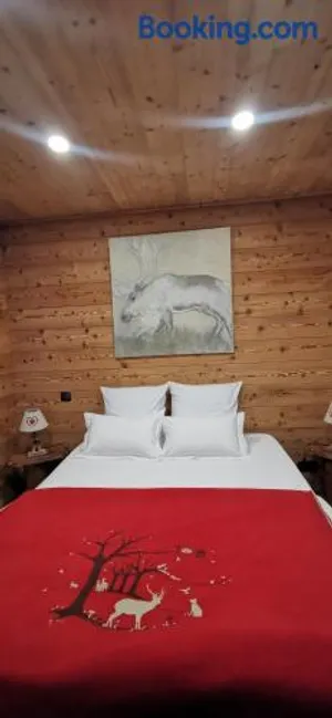 Image of Le Renne Blanc Pyrénées de France