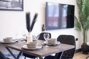 Image of Brand-New Borehamwood 1-Bed, 1-Bath Flat