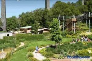 Image of Le chalet sur la butte