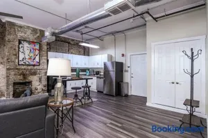 Image of Dottie's Loft 202