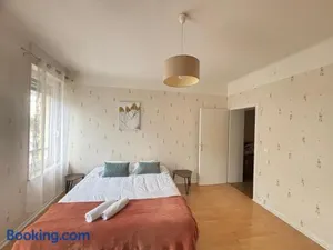 Image of Stade Wifi Parking Un Séjour à Part