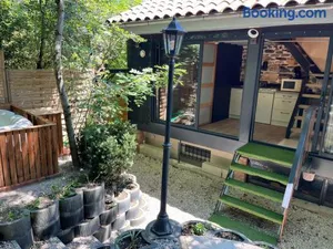 Image of Les lucioles studio avec Jacuzzi privatif