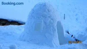 Image of Alpine Lodge 4