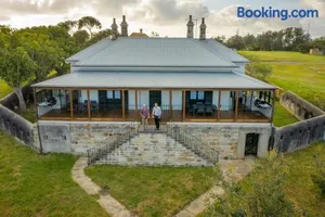 Image of Middle Head Officers Quarters