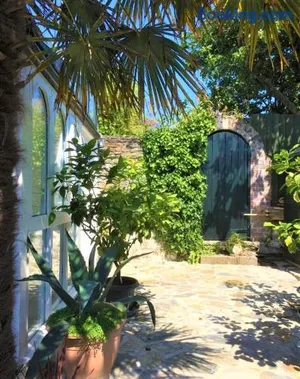 Image of Quay Courtyard