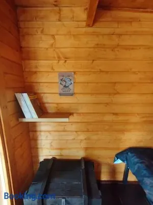 Image of Chalet western - Retour à l'instinct primaire