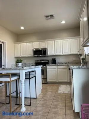 Image of Luxury in Laveen