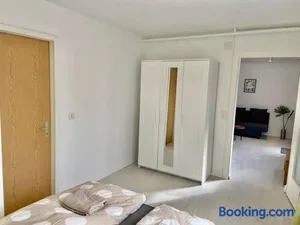 Image of Green Sun - a cozy apartment close to the airport