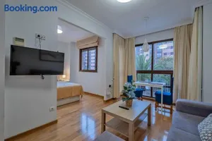 Image of Apartamento Wanda Ifema con Parking y Piscina